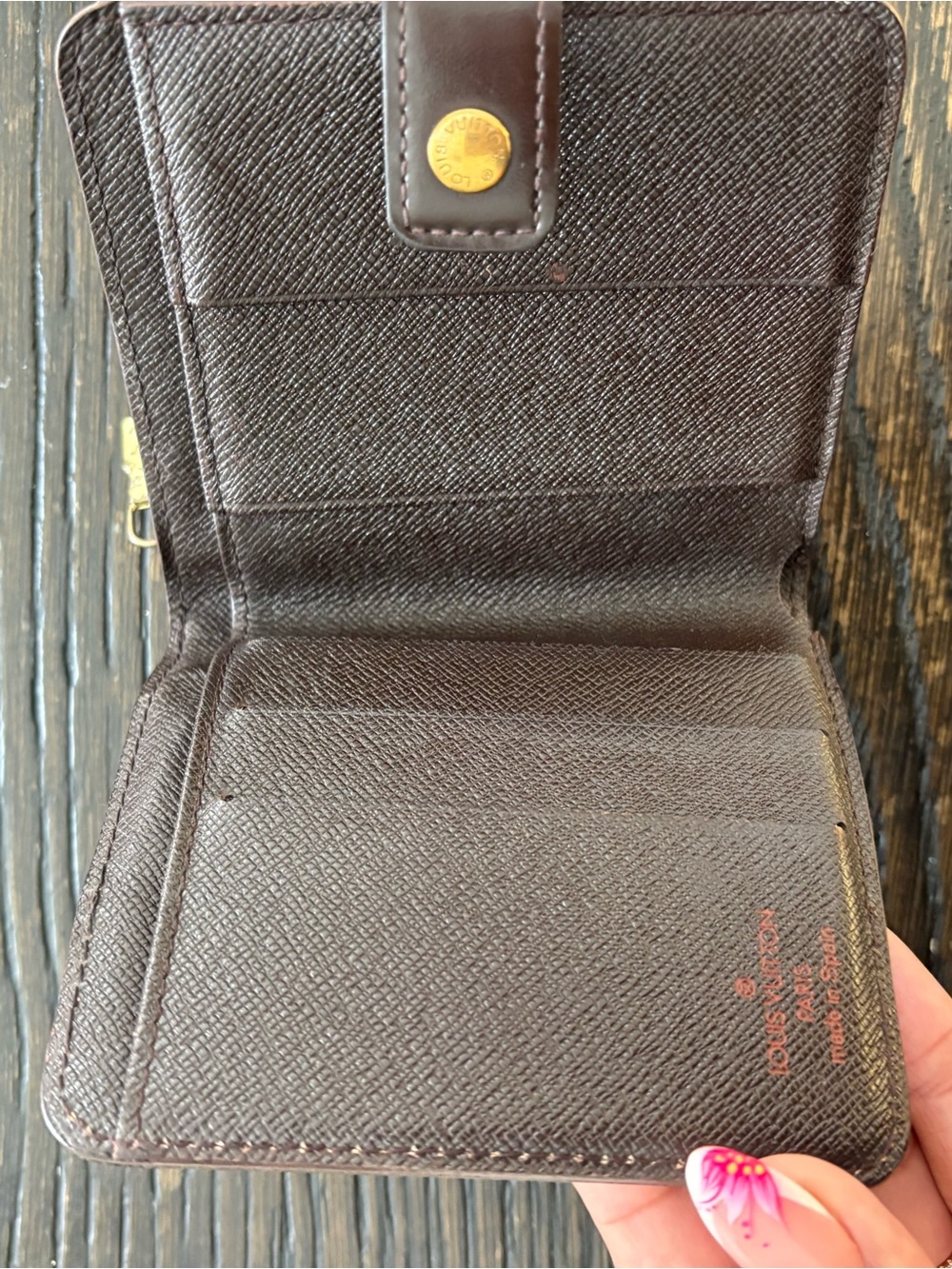 Louis Vuitton Wallet - Picture 7 of 11